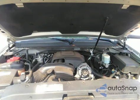 2011 Chevrolet Suburban 1500 Ls from USA, damaged, VIN 1GNSKHE34BR178147